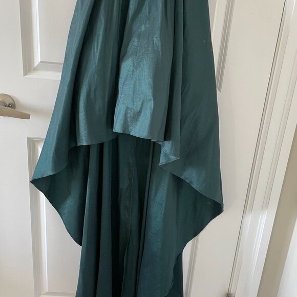 Dress - Picture 3 of 5